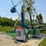 お子さんたちが喜んでくれる遊具へ